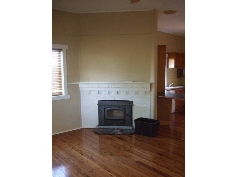 60 Victor Street, Wallabadah NSW 2343