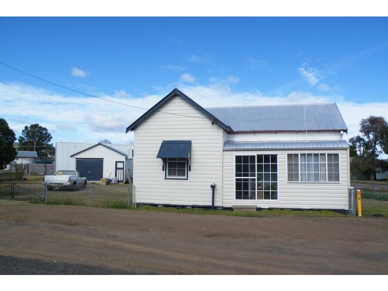 15 Pittsford Street, Quirindi NSW 2343