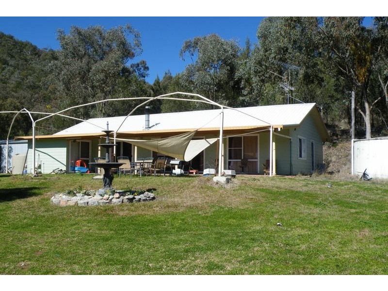 944 Lowes Creek Road, Quirindi NSW 2343