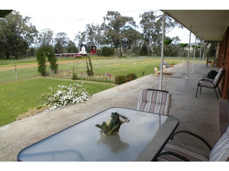 20 Main Street, Caroona NSW 2343