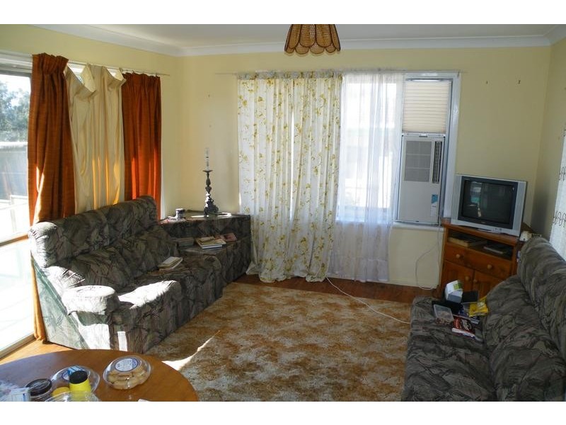 23 Fitzroy Street, Quirindi NSW 2343