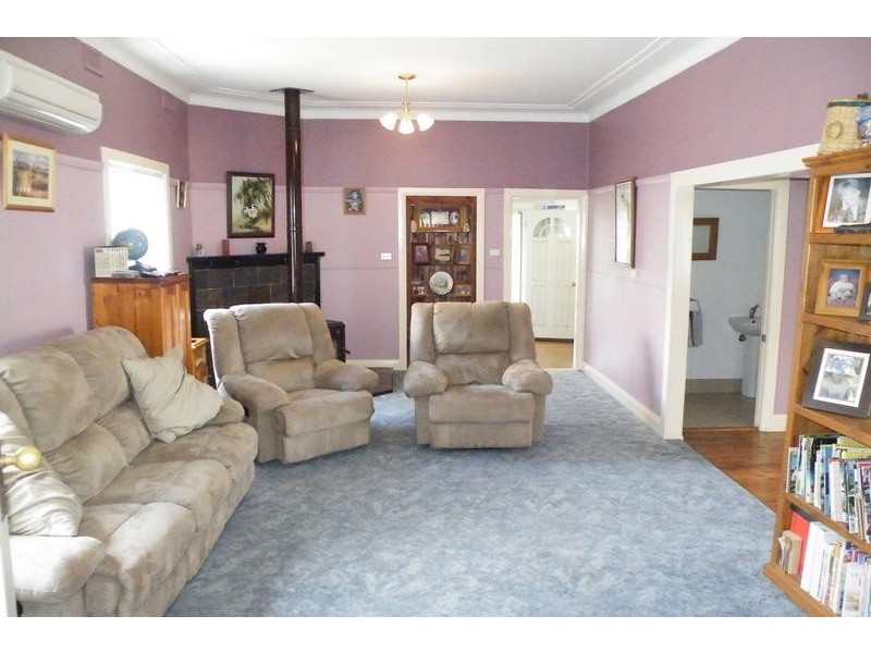 155 Hawker Street, Quirindi NSW 2343
