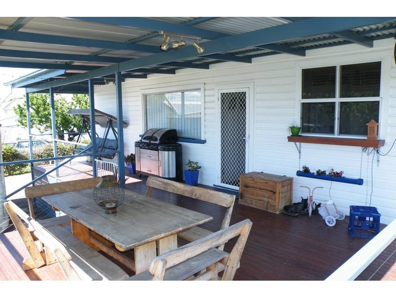 155 Hawker Street, Quirindi NSW 2343