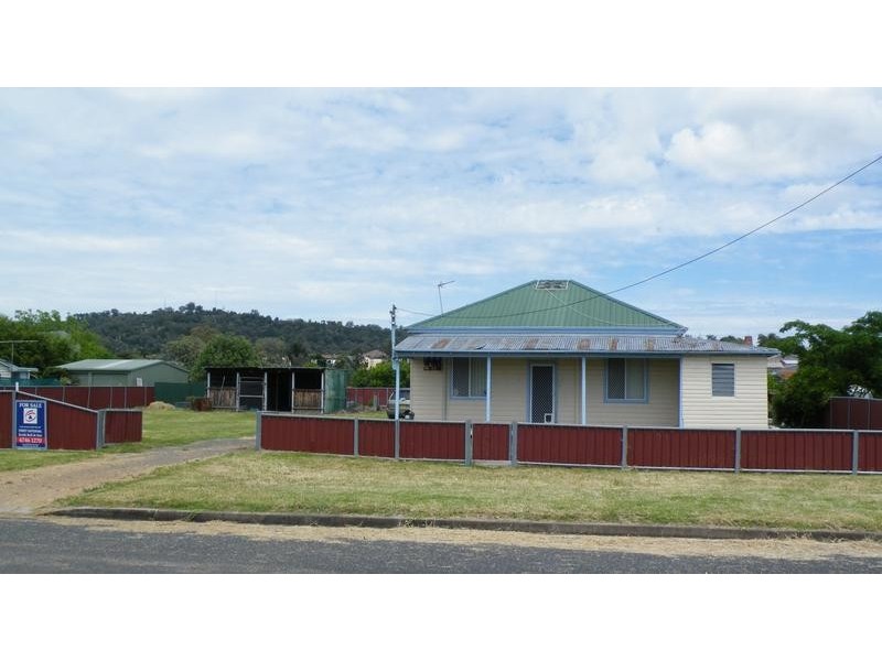 34 Rose Street, Quirindi NSW 2343