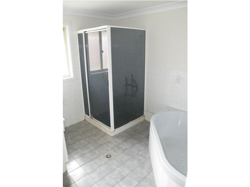 101 Nowland Ave, Quirindi NSW 2343