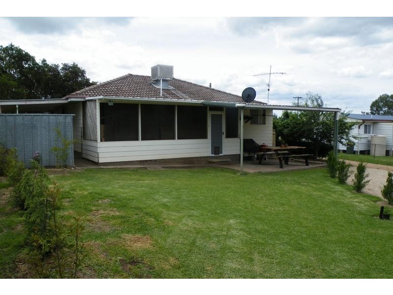 46 Russell Street, Quirindi NSW 2343