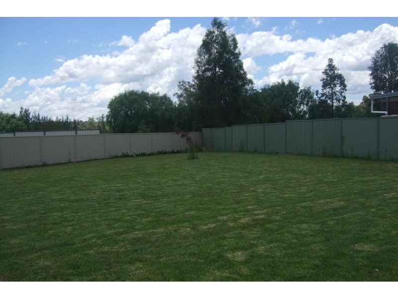 6 McCarthy Place, Quirindi NSW 2343