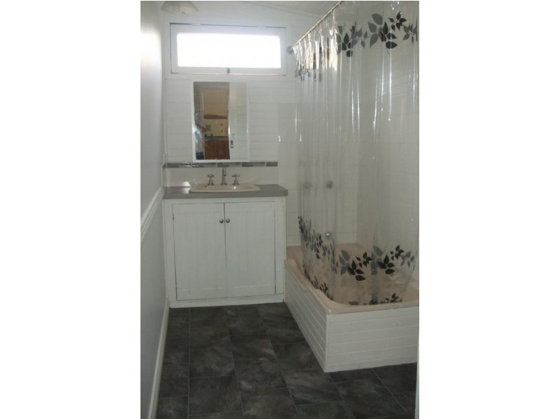 33 Henry Street, Werris Creek NSW 2341