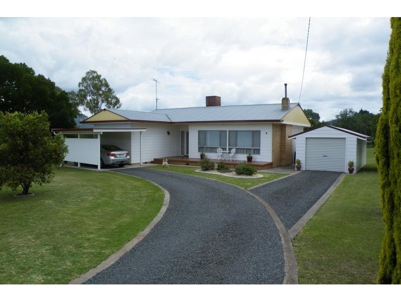 1 Fortune Street, Wallabadah NSW 2343