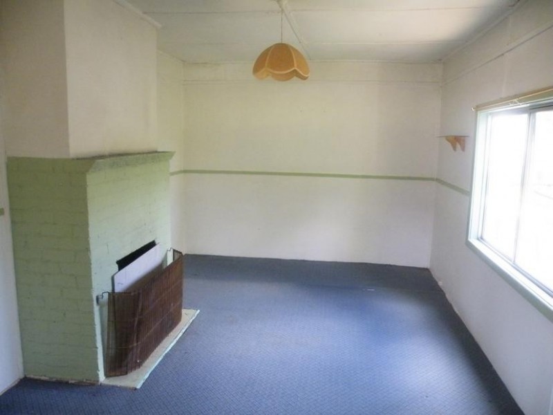 10 Merriwa Road, Willow Tree NSW 2339