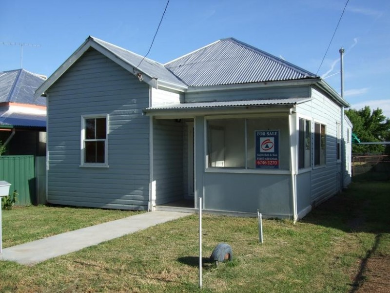 55 Pryor Street, Quirindi NSW 2343