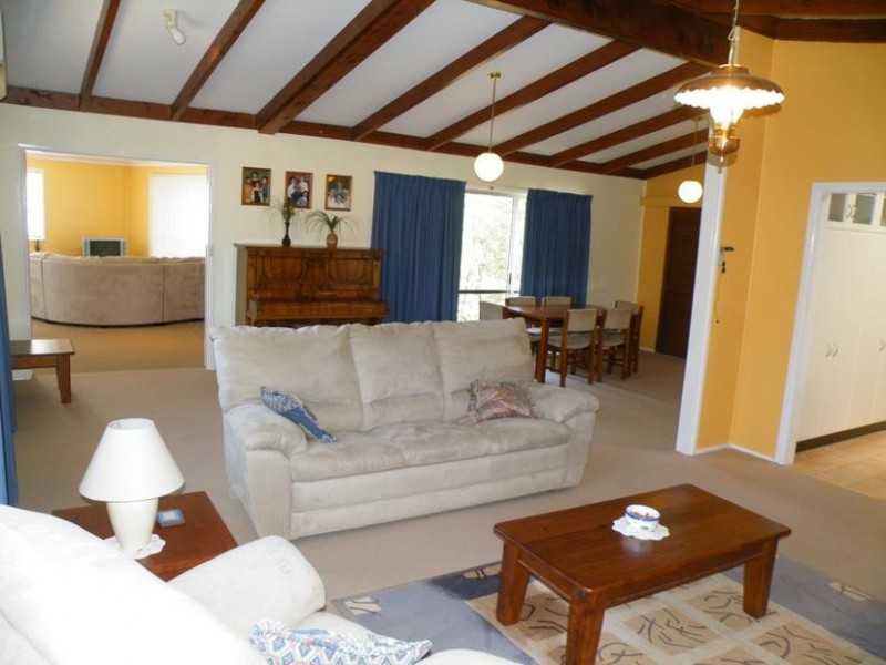 45 Nowland Ave, Quirindi NSW 2343