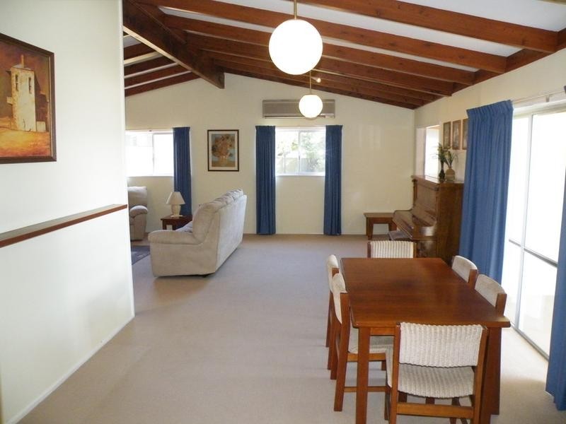 45 Nowland Ave, Quirindi NSW 2343