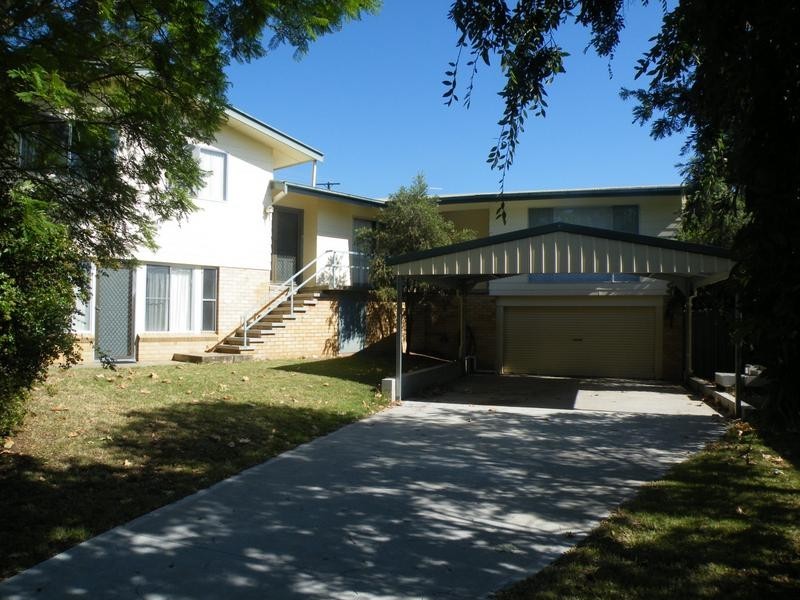 45 Nowland Ave, Quirindi NSW 2343
