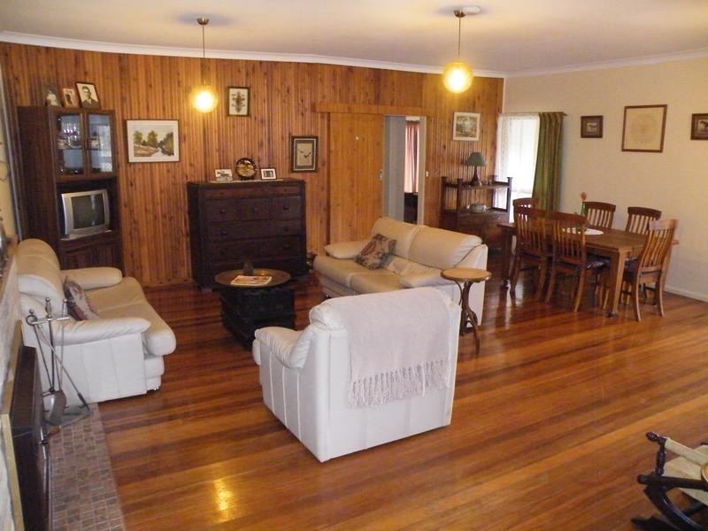 1 Hogarth Lane, Quirindi NSW 2343