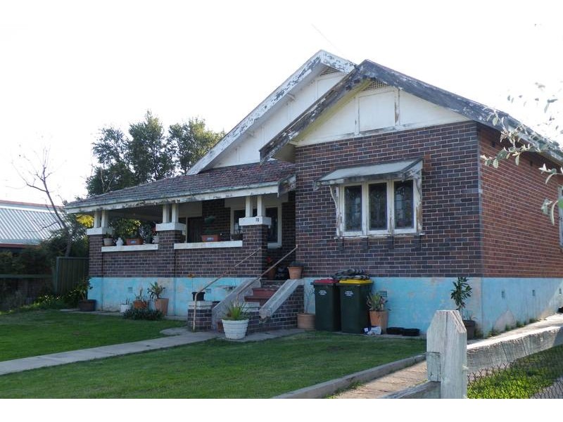 70 Church Avenue, Quirindi NSW 2343