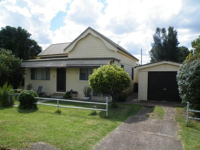 2 Russell Street, Werris Creek NSW 2341