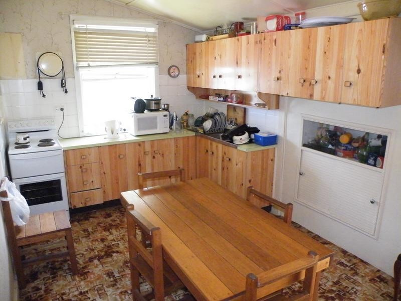 2 Russell Street, Werris Creek NSW 2341