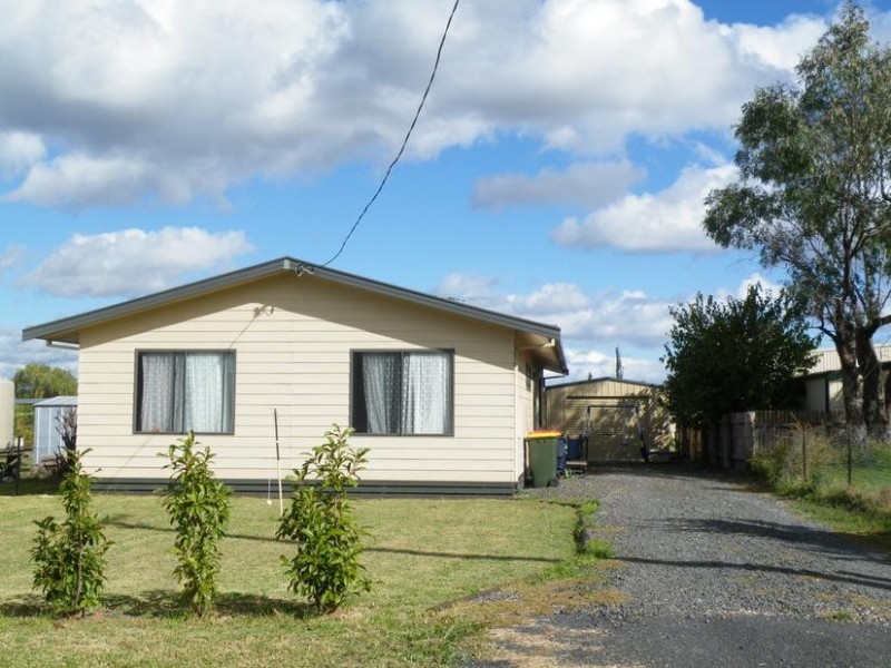 2 Freetrade Street, Quirindi NSW 2343