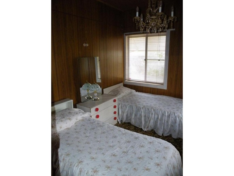 18 Bank Lane, Quirindi NSW 2343