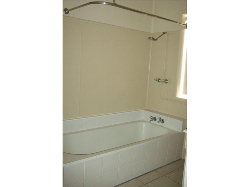 39 Henry Street, Quirindi NSW 2343