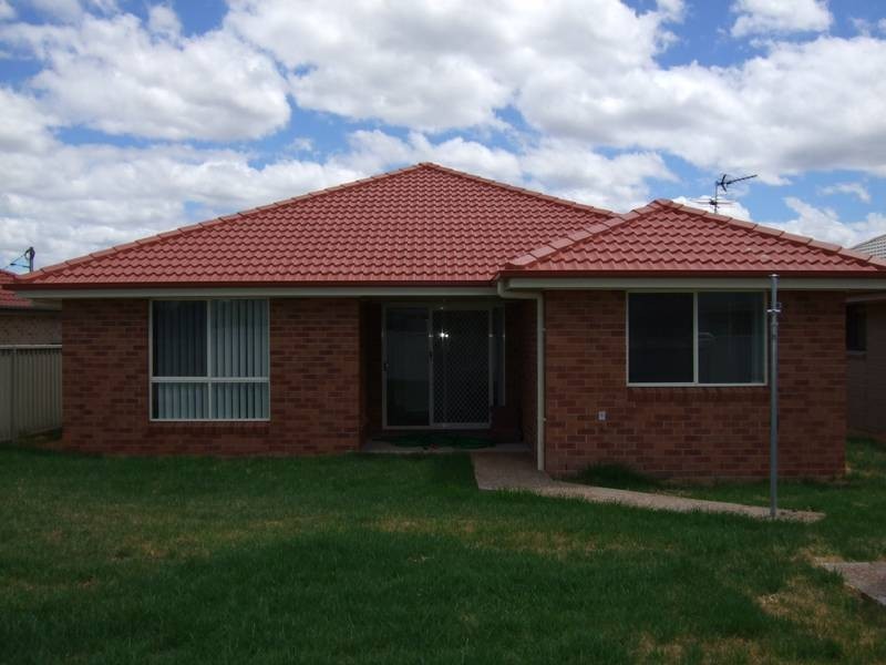 5 Green Crescent, Quirindi NSW 2343