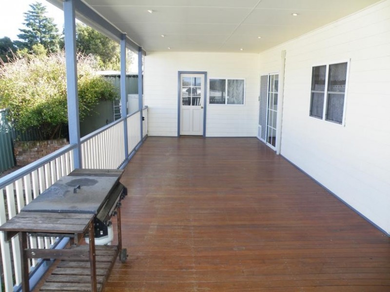 14 Nowland Street, Quirindi NSW 2343