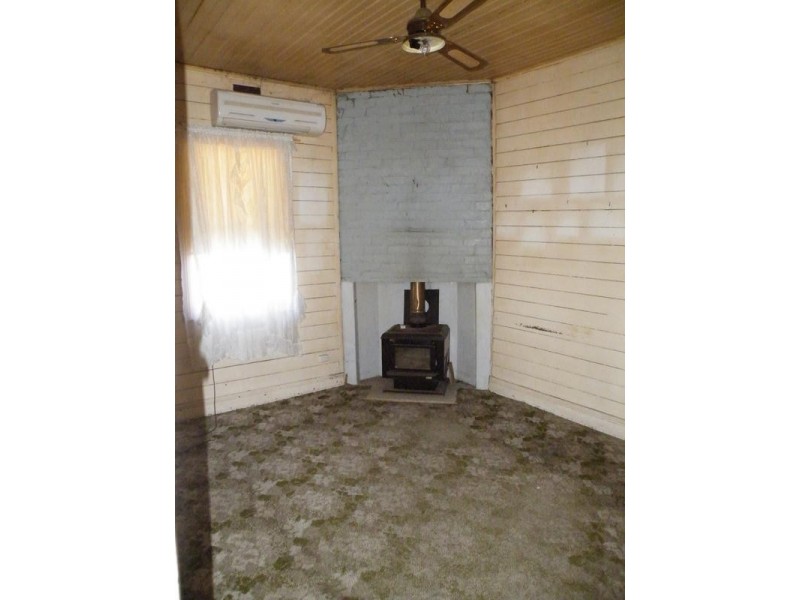 145 Hawker Street, Quirindi NSW 2343