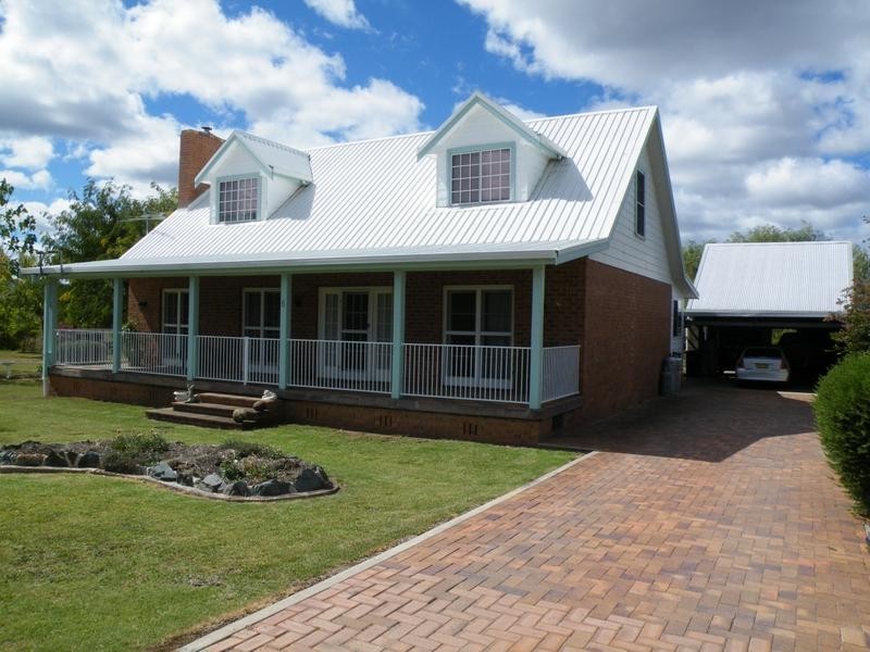 6 Conlon Street, Quirindi NSW 2343