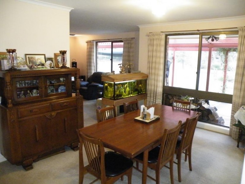 11 Kingston Street, Spring Ridge NSW 2343