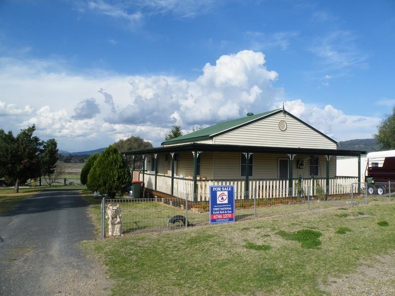 146 Loder Street, Quirindi NSW 2343
