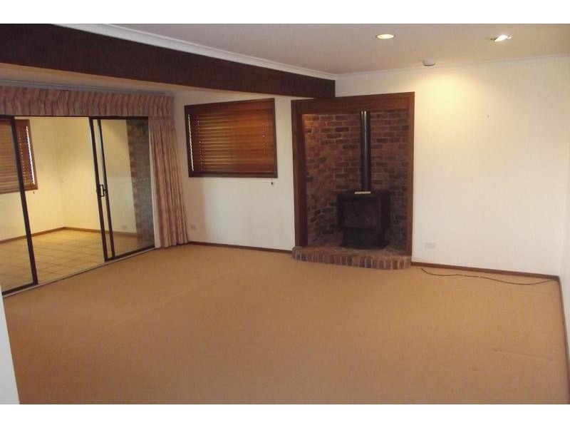 14 Ray Carter Drive, Quirindi NSW 2343