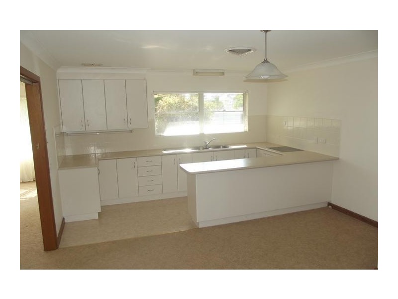 192 Hawker Street, Quirindi NSW 2343