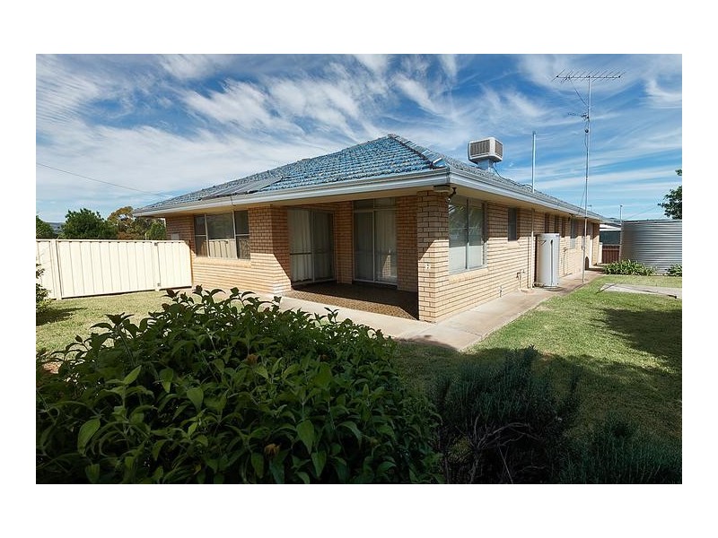 192 Hawker Street, Quirindi NSW 2343
