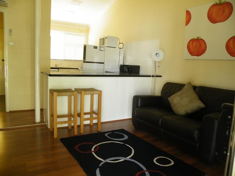 2/15 Dalley Street, Quirindi NSW 2343