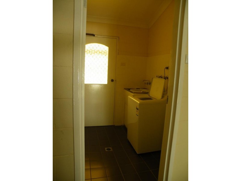 2/15 Dalley Street, Quirindi NSW 2343