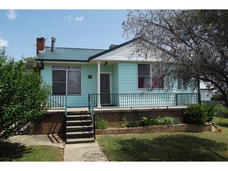 21 Russell Street, Werris Creek NSW 2341