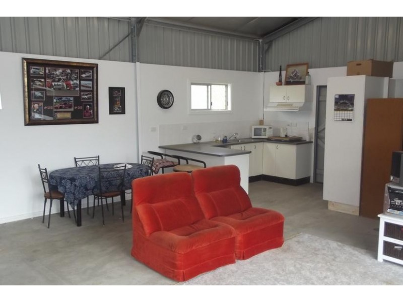 61 Ray Carter Drive, Quirindi NSW 2343