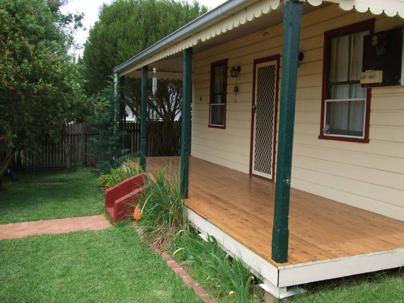 88 Hill Street, Quirindi NSW 2343