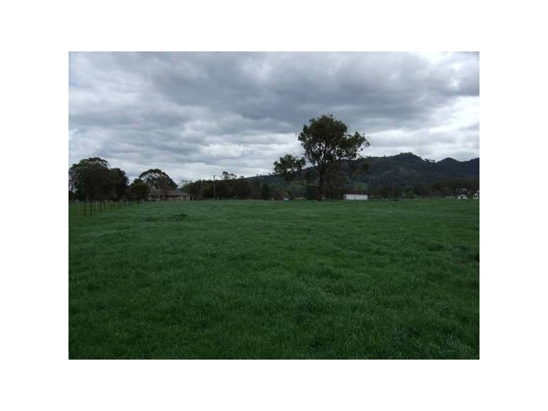 8-11 Quirindi Street, Wallabadah NSW 2343