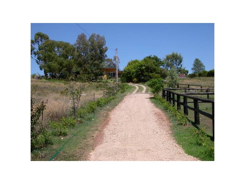 2 Coronation Ave, Werris Creek NSW 2341