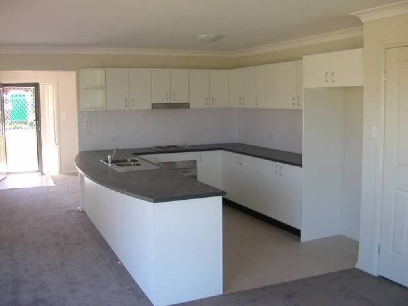 10 Green Crescent, Quirindi NSW 2343