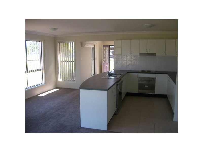 10 Green Crescent, Quirindi NSW 2343