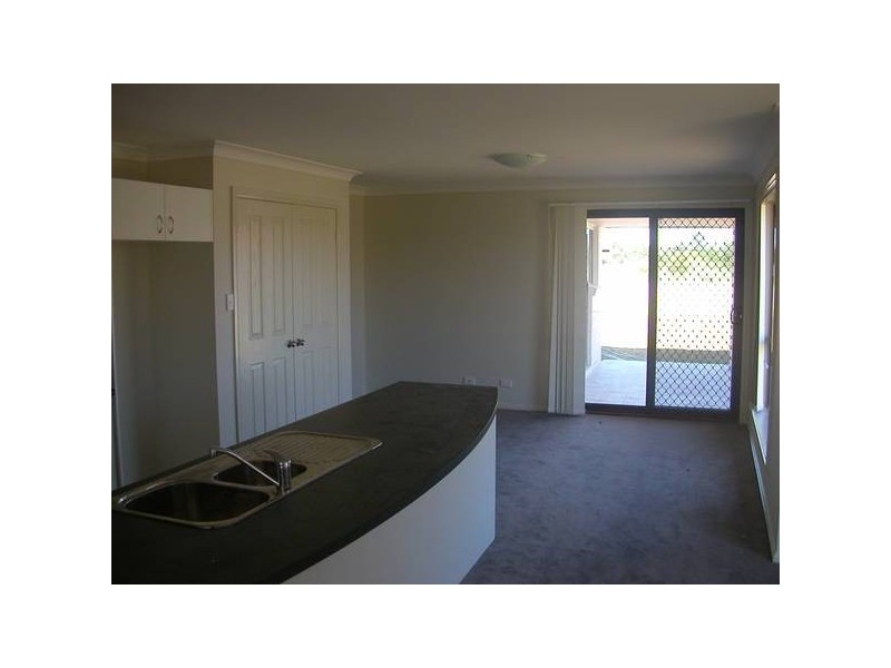 10 Green Crescent, Quirindi NSW 2343