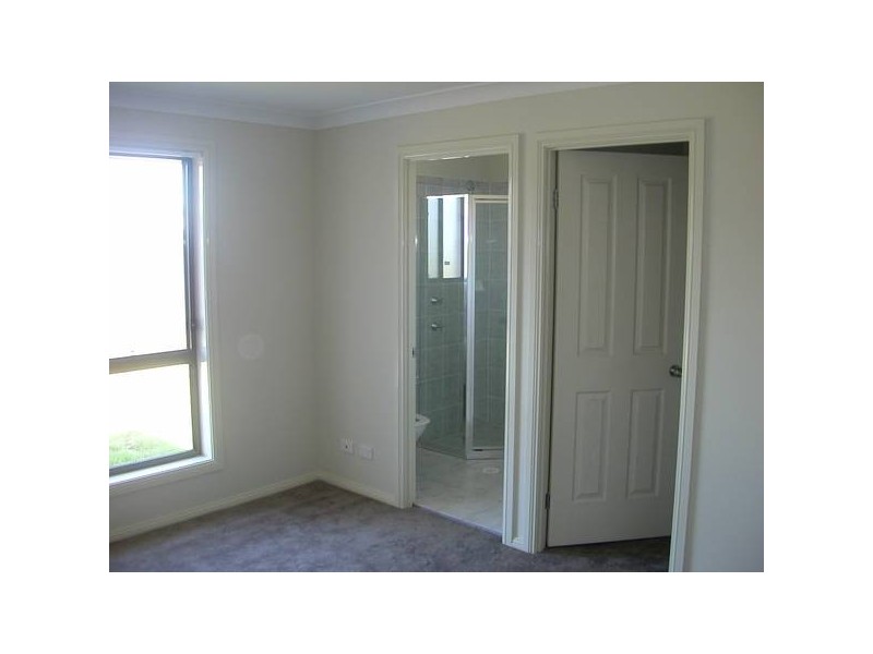 10 Green Crescent, Quirindi NSW 2343