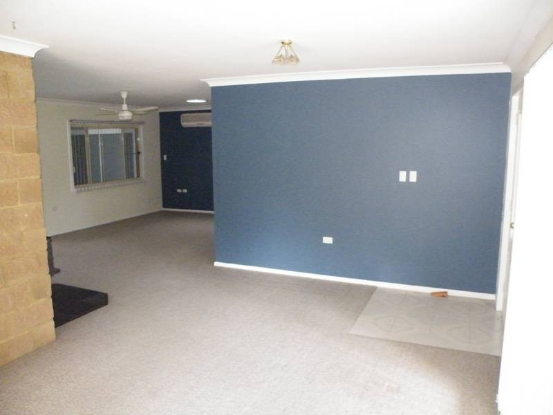 37 Coach Street, Wallabadah NSW 2343