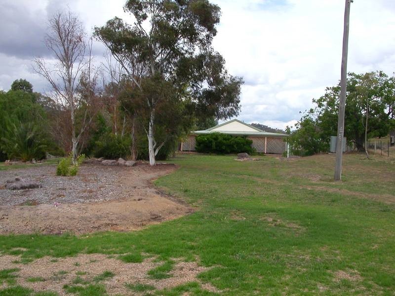 37 Coach Street, Wallabadah NSW 2343