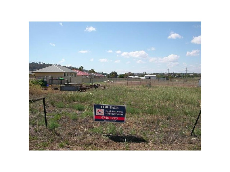 19 Railway Street, Quirindi NSW 2343