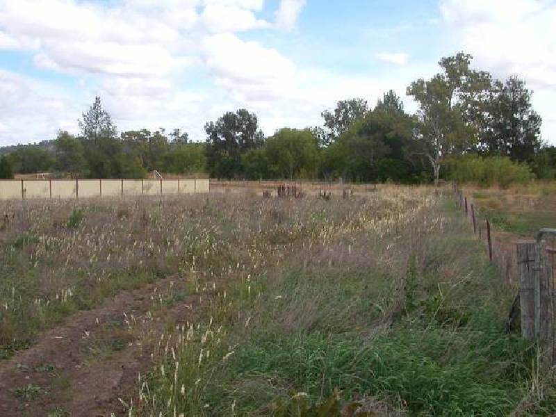 10 Green Crescent, Quirindi NSW 2343