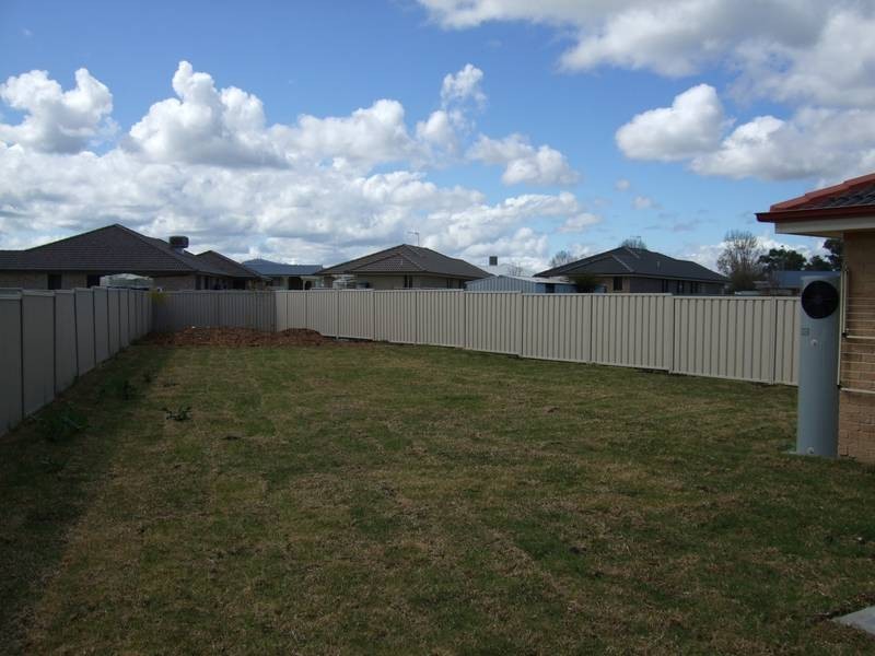 11 (47) Green Crescent, Quirindi NSW 2343